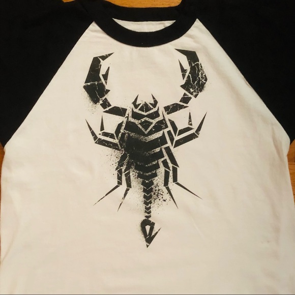 WWE licensed Sting Raglan- Large - Picture 3 of 10